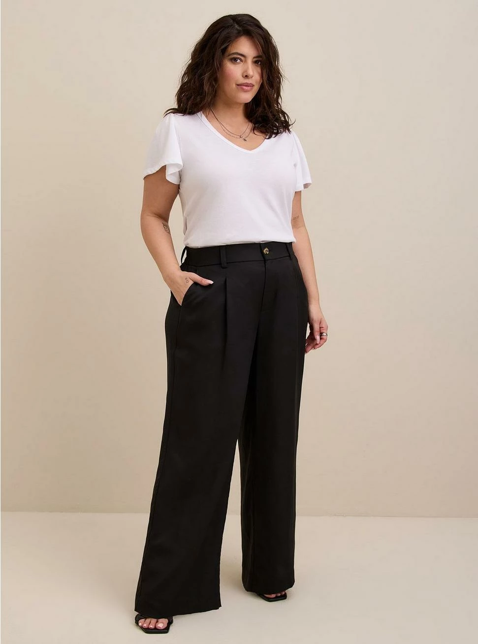 TORRID Girlfriend Signature Jersey V-Neck Flutter Sleeve Tee